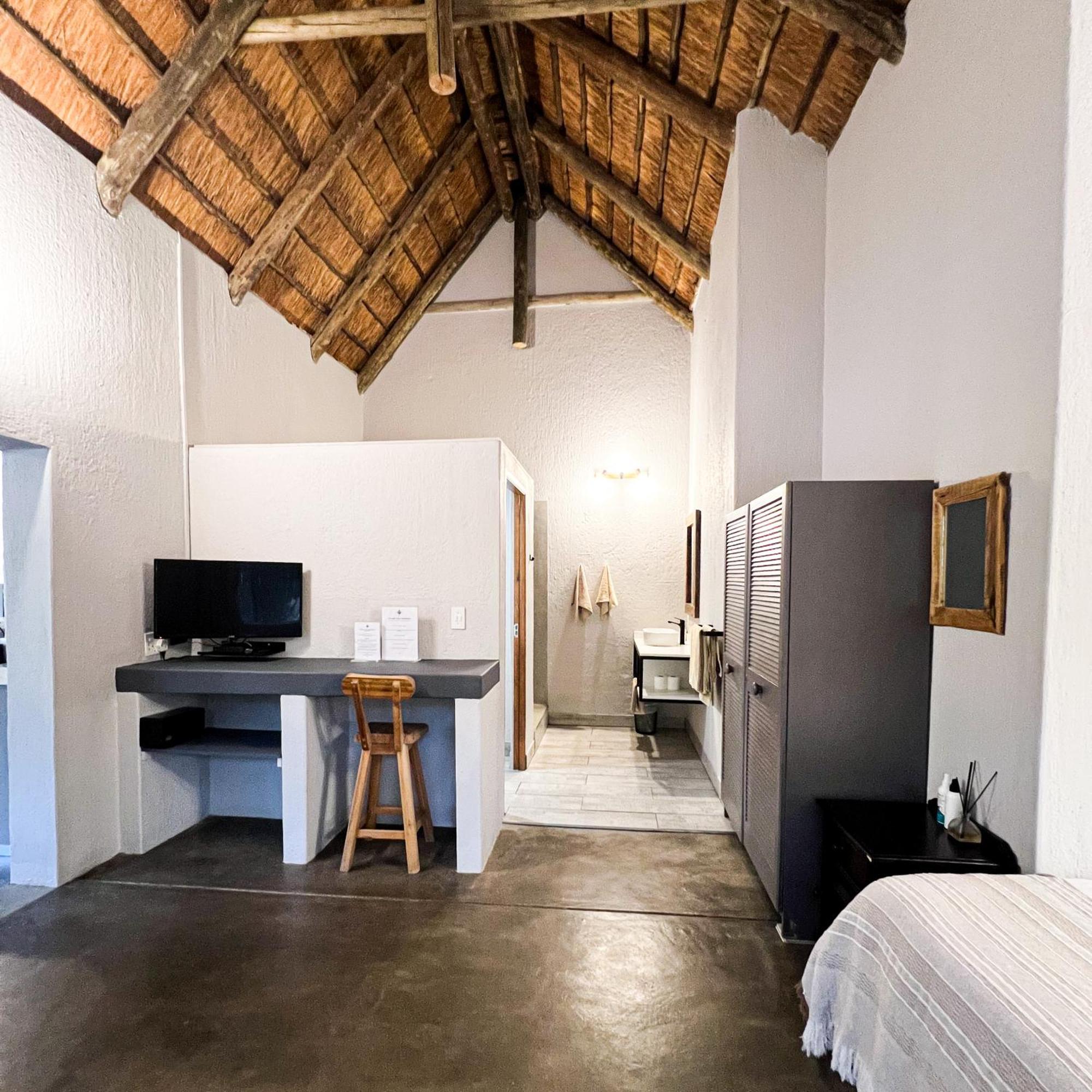 24 Degrees South Country Estate Villa Hoedspruit Kültér fotó